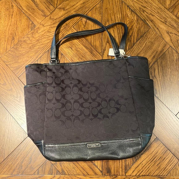 Coach Handbags - Coach canvas tote